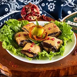 ბადრიჯანი ნიგვზით