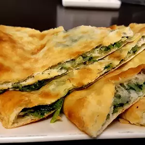 ფხლოვანა ყველით